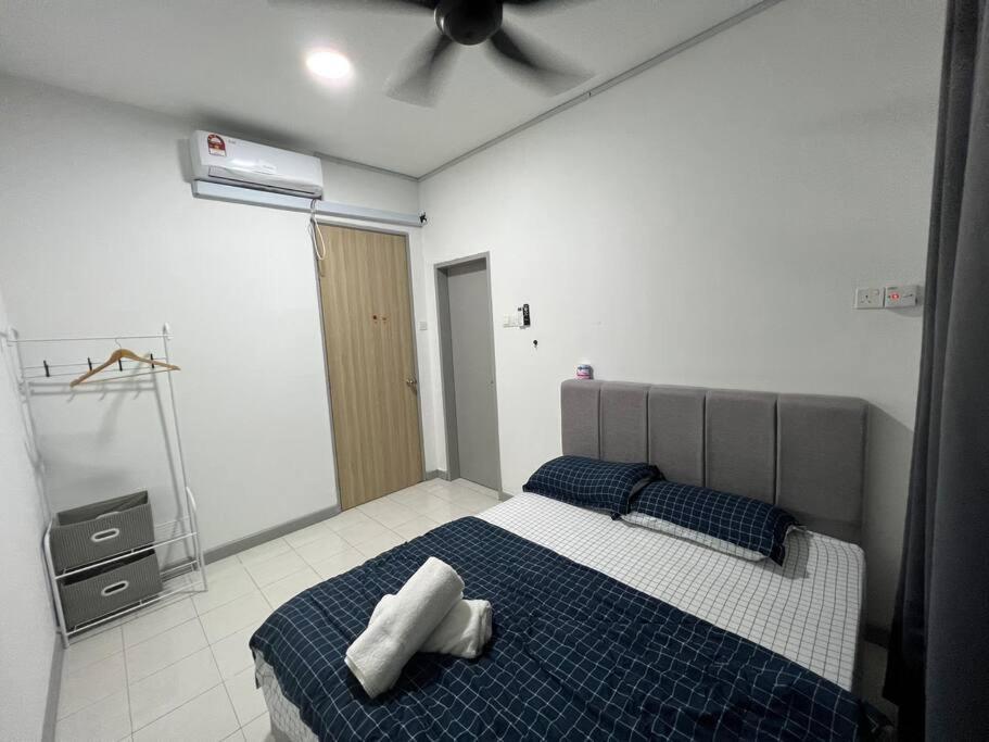 Dhia Raisha Homestay 瓜拉丁加奴 外观 照片
