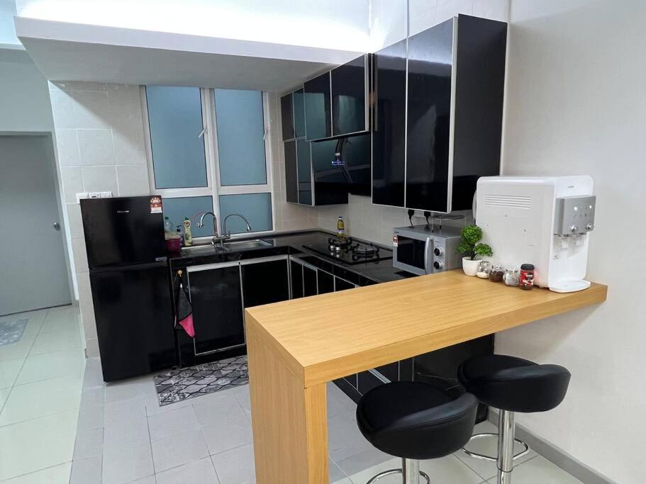 Dhia Raisha Homestay 瓜拉丁加奴 外观 照片